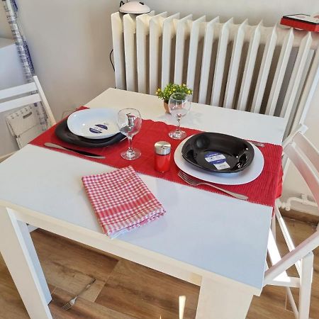 Appartamento Sunset Belgrado Esterno foto