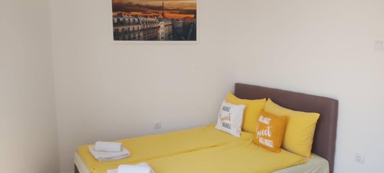 Appartamento Sunset Belgrado Esterno foto