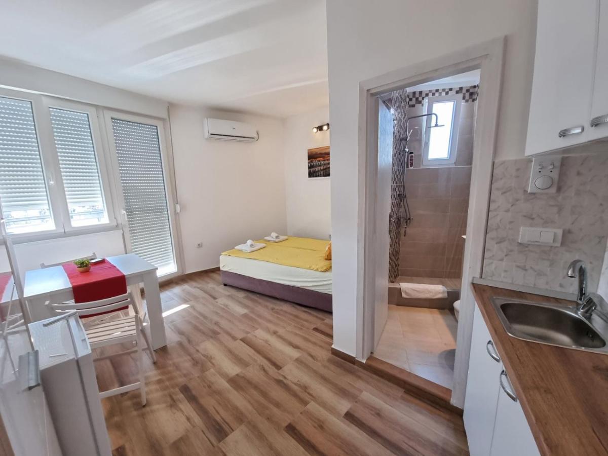 Appartamento Sunset Belgrado Esterno foto